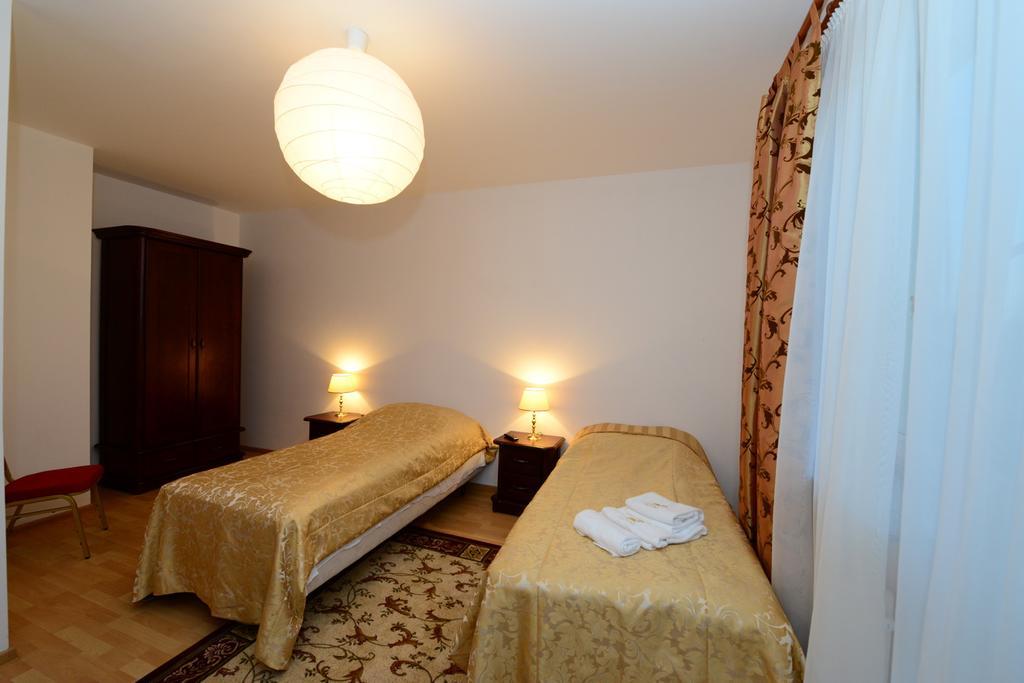 B&B Airport Modlin Nowy Dwór Mazowiecki 객실 사진